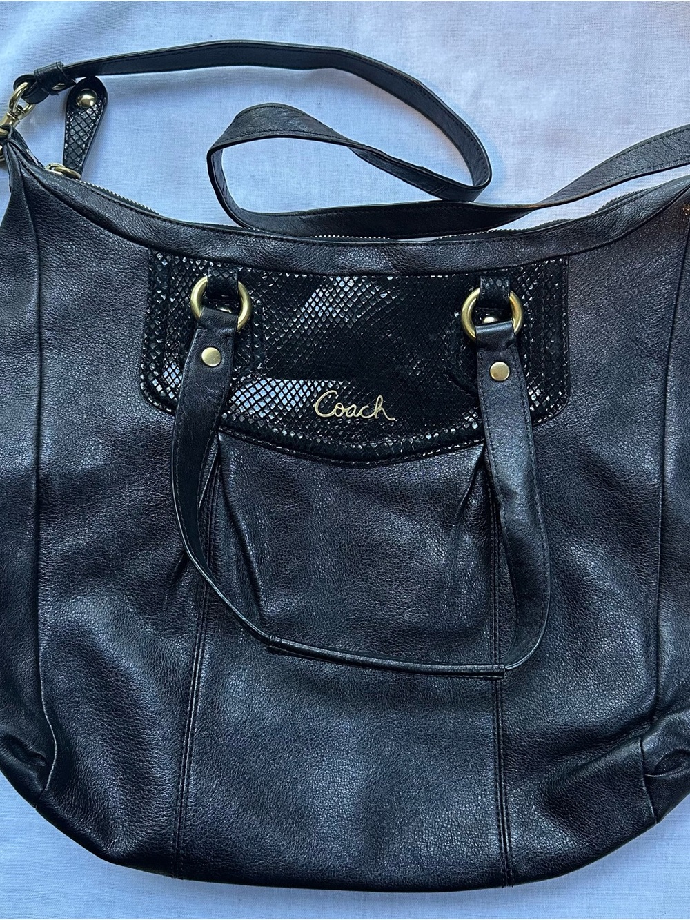 Coach Ashley Black Leather Shoulder Cross Body Bag Purse